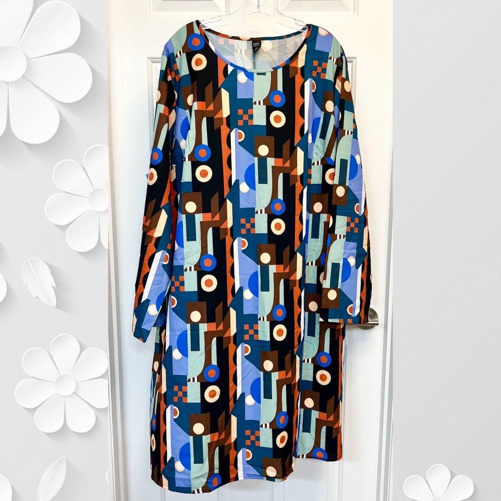 Dress Size 16/18 US